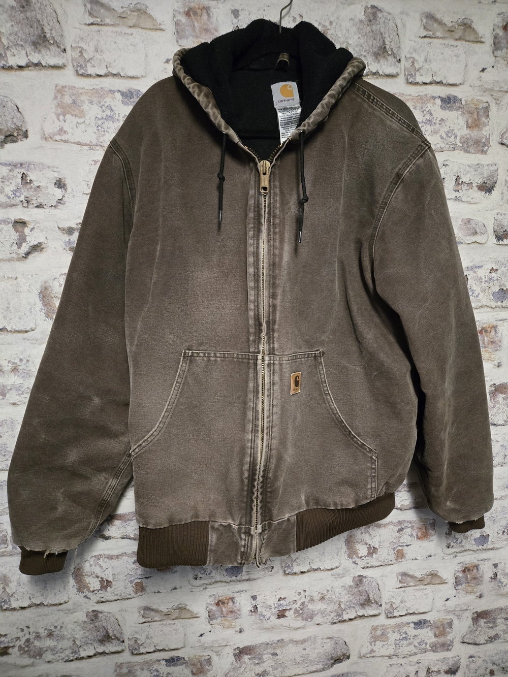 Vintage Carhartt J130 CHT Jacket Brown. Y2K Size L